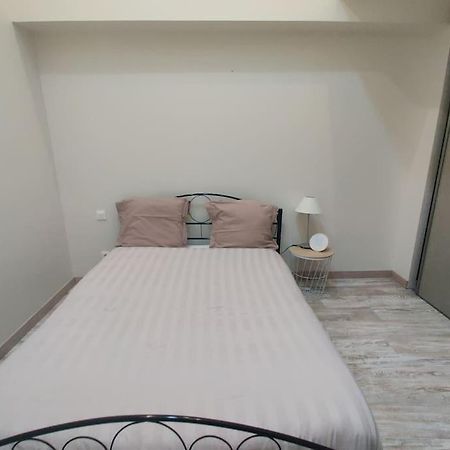 Appartamento Les Capucins Coulommiers Esterno foto